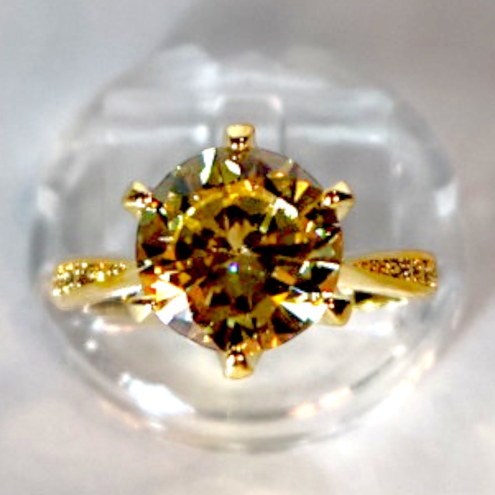 Swarovski Crystal Yellow Round Cut Ring 14k Gold Overlay Size 8 New